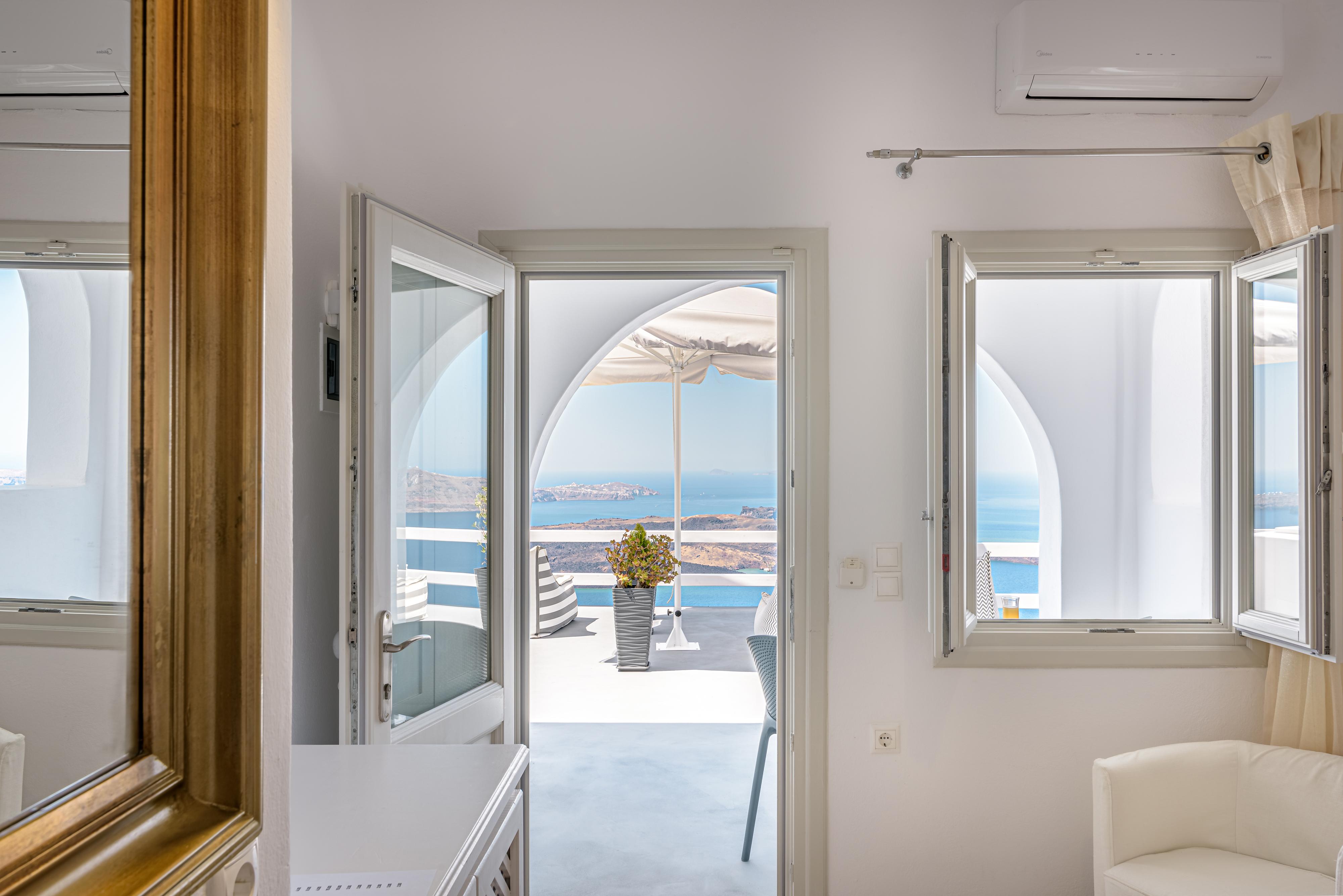 אימרוביגלי Avianto Suites מראה חיצוני תמונה